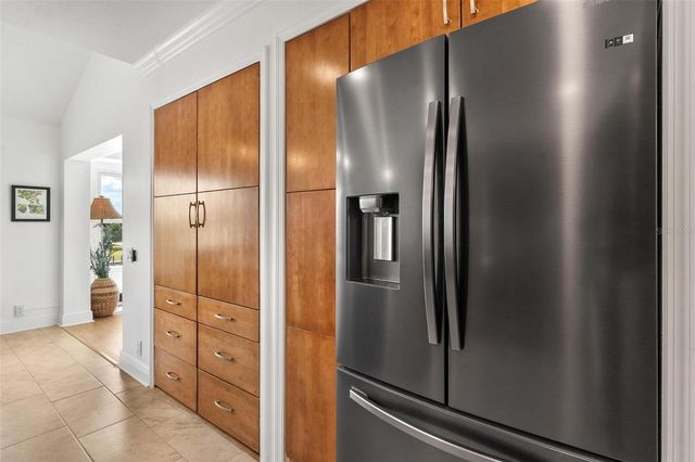 6020 TOPSAIL ROAD, Lady Lake, FL 32159