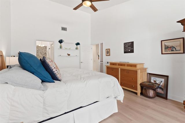 6020 TOPSAIL ROAD, Lady Lake, FL 32159