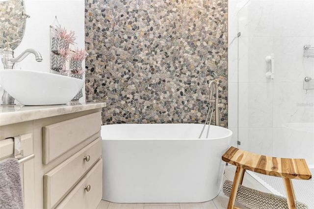 6020 TOPSAIL ROAD, Lady Lake, FL 32159