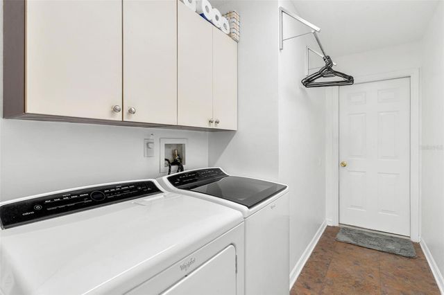 6020 TOPSAIL ROAD, Lady Lake, FL 32159