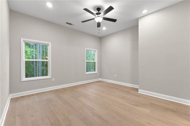 7434 Petersburg Road, Fairburn, GA 30213