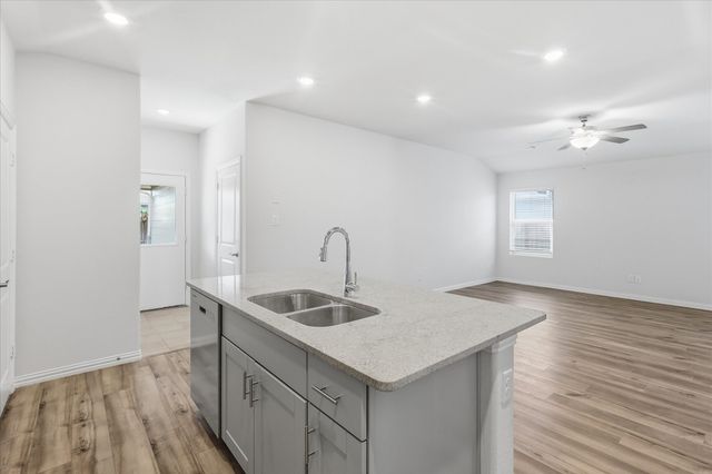 2821 Bursera Lane, Fort Worth, TX 76108