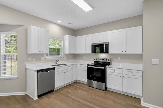 5342 Greggs Landing, North Charleston, SC 29420