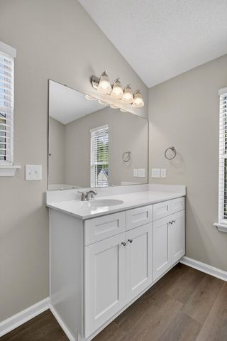 5342 Greggs Landing, North Charleston, SC 29420