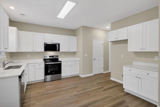 5342 Greggs Landing, North Charleston, SC 29420