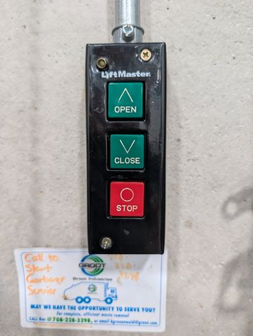 650 Willowbrook Center Parkway 205, Willowbrook, IL 60527