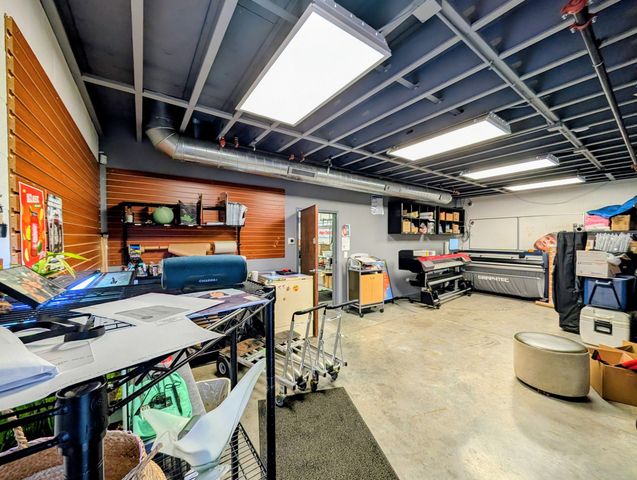 650 Willowbrook Center Parkway 205, Willowbrook, IL 60527