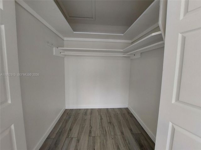 2320 Elm Ct, Pembroke Pines, FL 33026