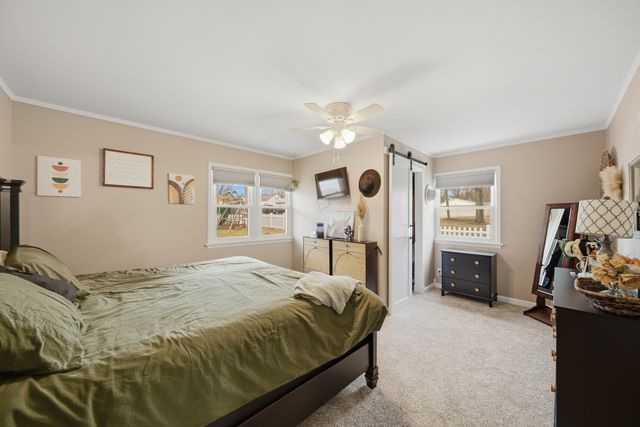 923 Institute Boulevard, Dixon, IL 61021