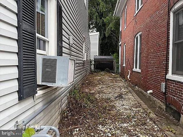 15 FAIRGROUND AVE, Hagerstown, MD 21740