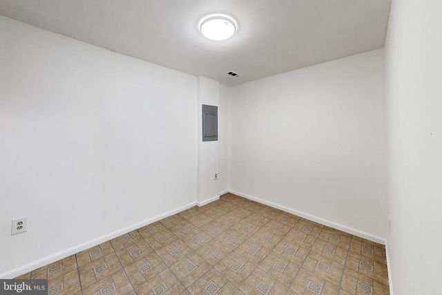 2923 LISAGE WAY, Silver Spring, MD 20904