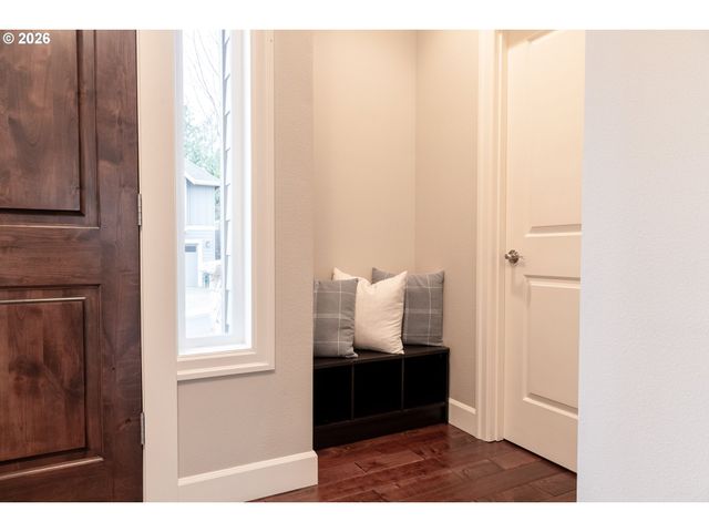 1922 Nw 114TH Ave, Beaverton, OR 97003