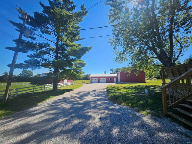 12505 Petersburg Road, Evansville, IN 47725