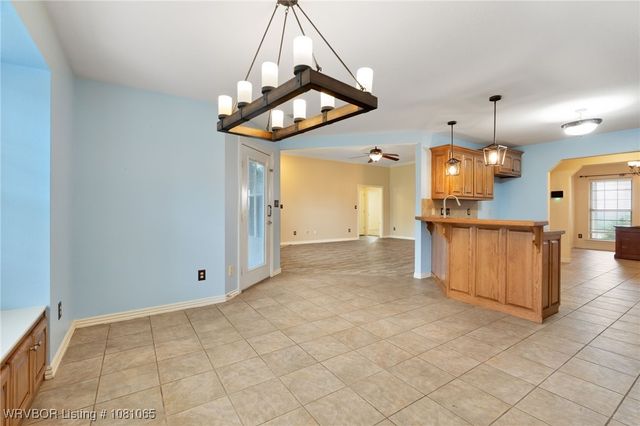 2117 Parkway Circle, Van Buren, AR 72956