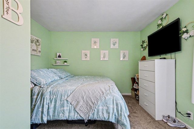 820 S Quarterline Road, Muskegon, MI 49442