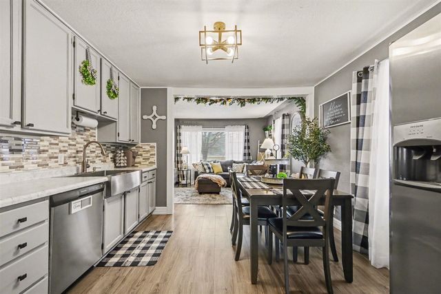 820 S Quarterline Road, Muskegon, MI 49442