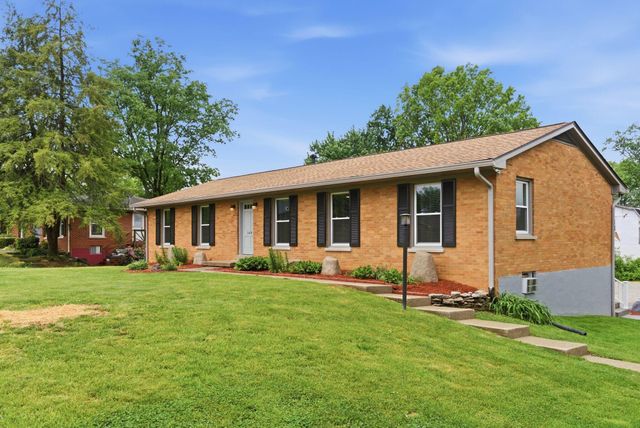 168 Peachtree Drive, Versailles, KY 40383