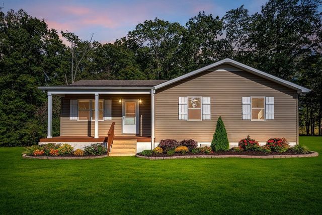 145 Michelle Ln, Winchester, TN 37398