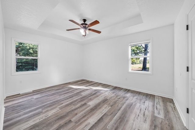 145 Michelle Ln, Winchester, TN 37398