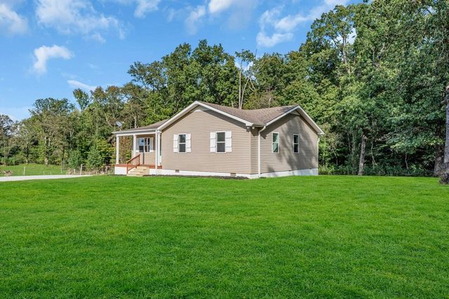 145 Michelle Ln, Winchester, TN 37398
