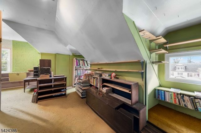 5 Willow St, Cranford Twp., NJ 07016