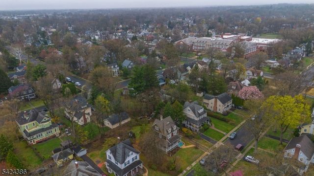 5 Willow St, Cranford Twp., NJ 07016