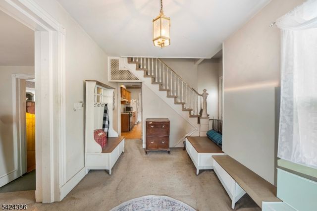 5 Willow St, Cranford Twp., NJ 07016