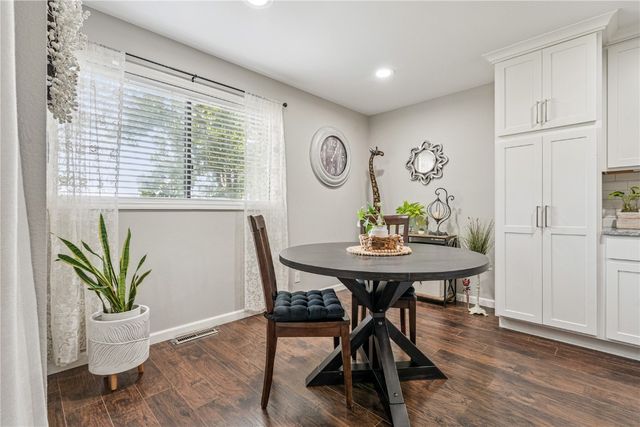 4410 Lorcardo Drive NE, Cedar Rapids, IA 52402