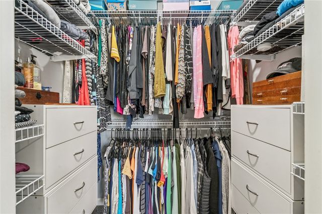 4410 Lorcardo Drive NE, Cedar Rapids, IA 52402