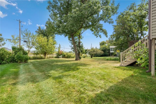 4410 Lorcardo Drive NE, Cedar Rapids, IA 52402