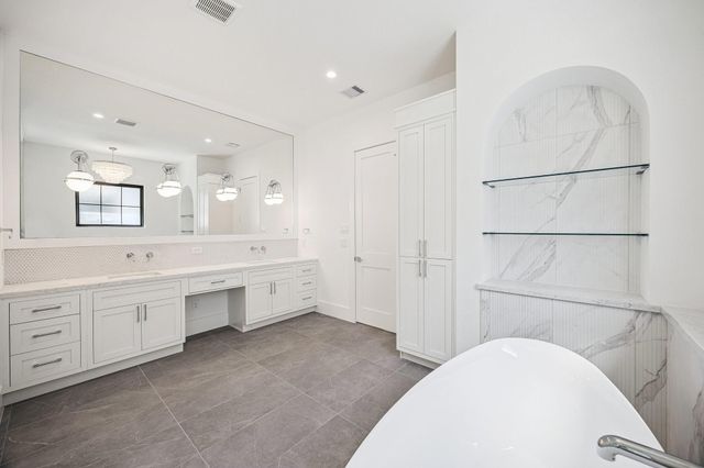 4036 Lanark Lane, Houston, TX 77025