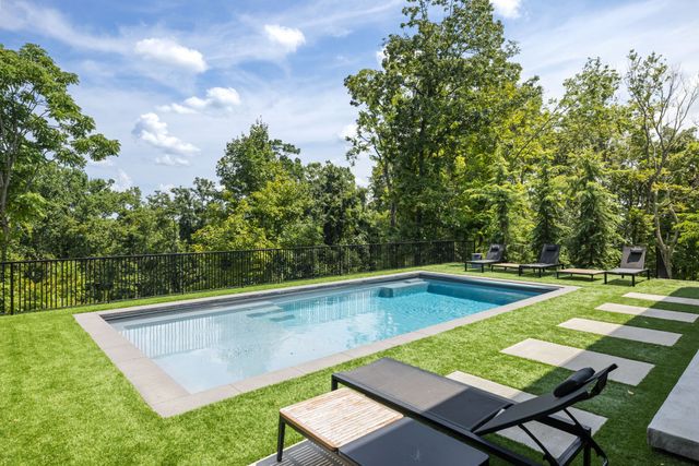 663 Hunters Trl, Nashville, TN 37209