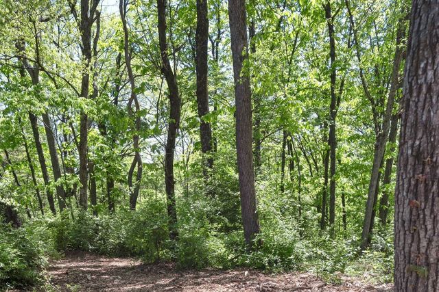 663 Hunters Trl, Nashville, TN 37209