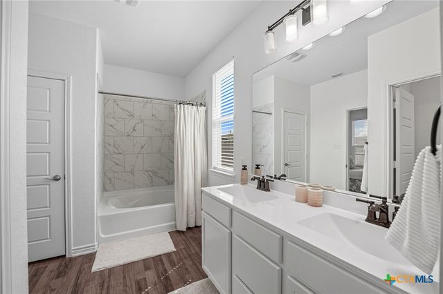 415 Deer Crest Drive, New Braunfels, TX 78130