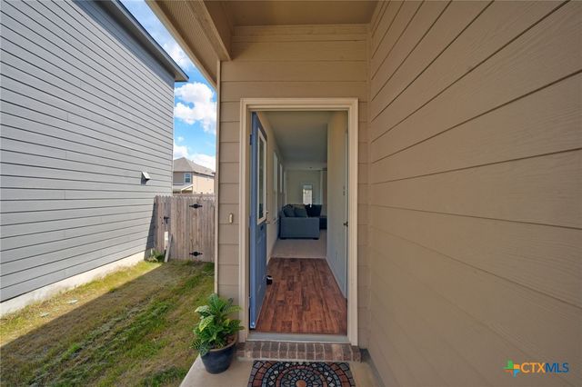 415 Deer Crest Drive, New Braunfels, TX 78130