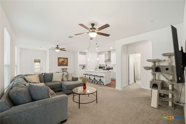 415 Deer Crest Drive, New Braunfels, TX 78130