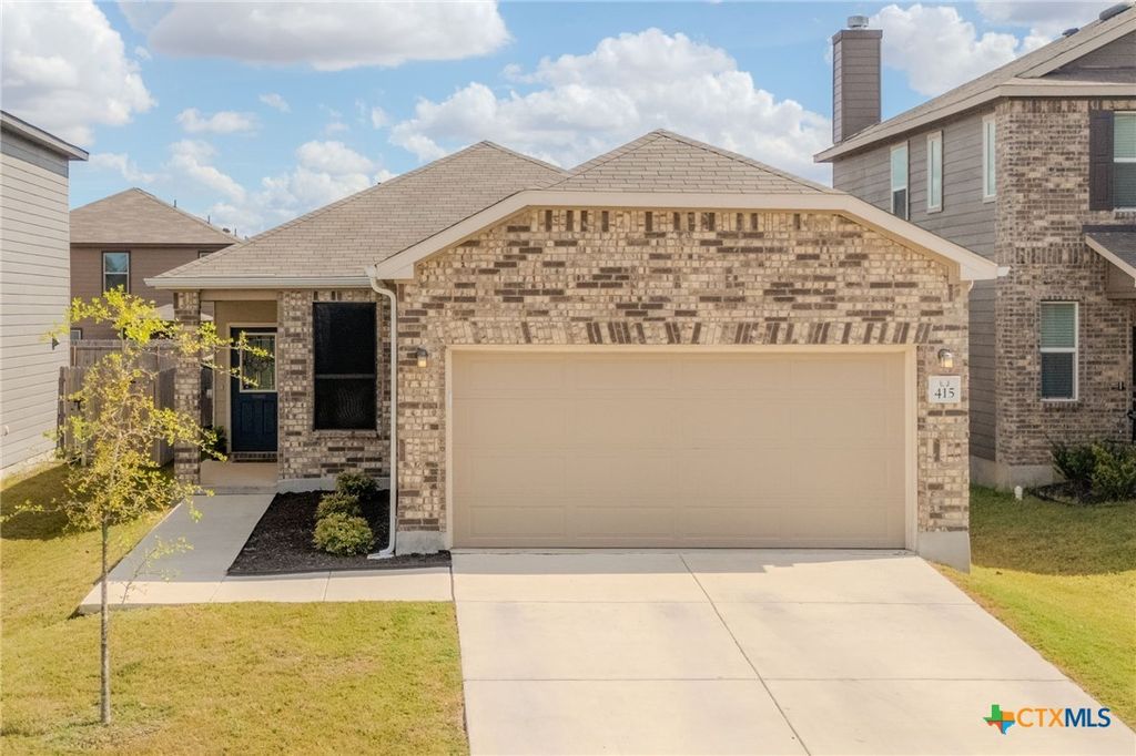 415 Deer Crest Drive, New Braunfels, TX 78130