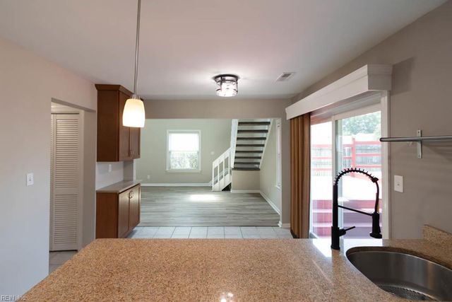 1811 Pope ST, Virginia Beach, VA 23464