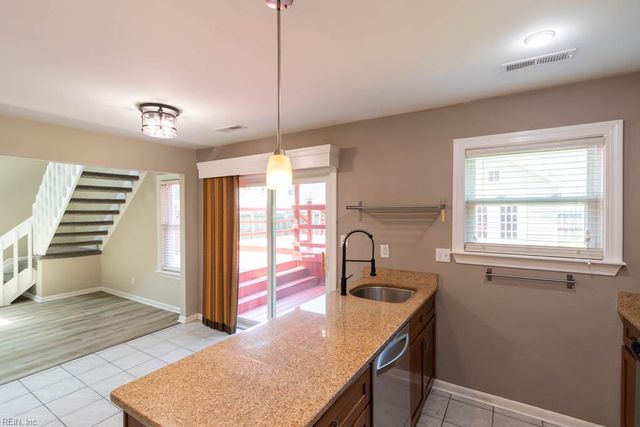 1811 Pope ST, Virginia Beach, VA 23464