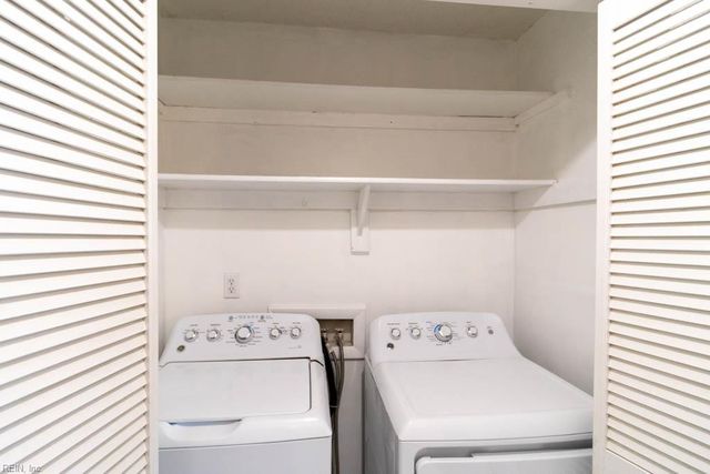 1811 Pope ST, Virginia Beach, VA 23464