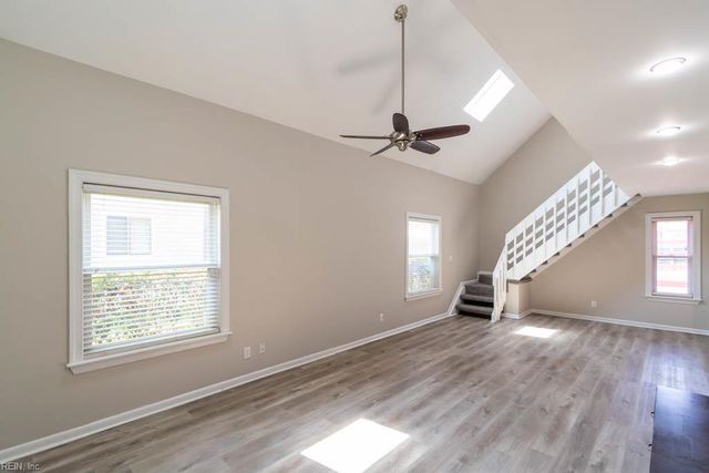 1811 Pope ST, Virginia Beach, VA 23464