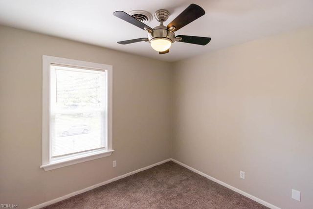 1811 Pope ST, Virginia Beach, VA 23464