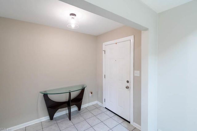 1811 Pope ST, Virginia Beach, VA 23464