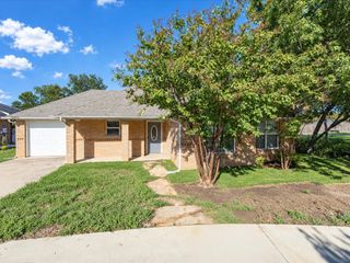 1807 13th Street, Bridgeport, TX 76426