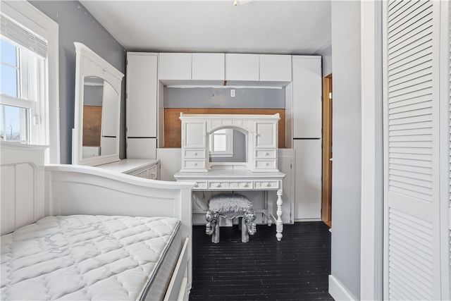 396 Oak Spring Rd, Canonsburg, PA 15317