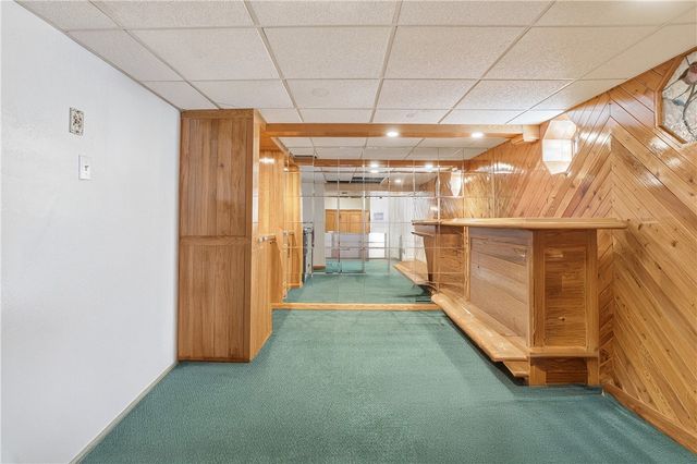 396 Oak Spring Rd, Canonsburg, PA 15317