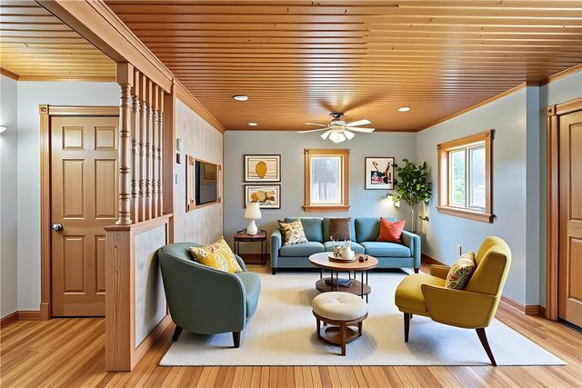 396 Oak Spring Rd, Canonsburg, PA 15317