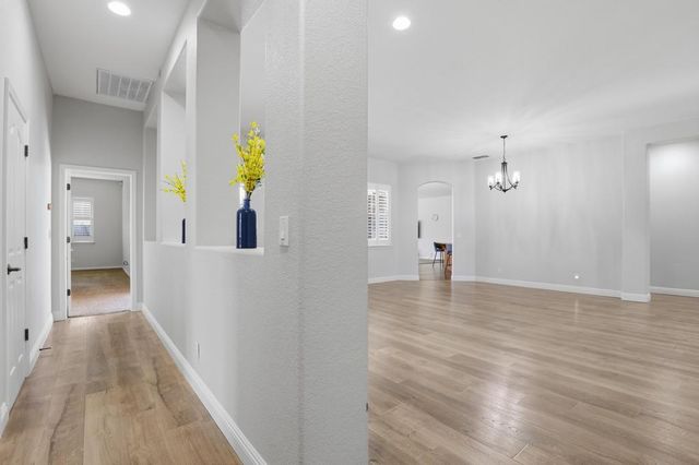 1918 Heidi Way, Yuba City, CA 95993