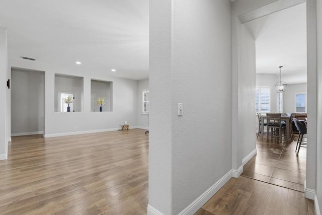 1918 Heidi Way, Yuba City, CA 95993