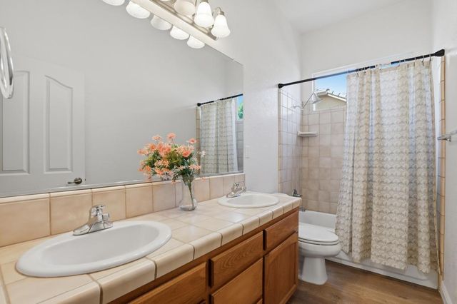 1918 Heidi Way, Yuba City, CA 95993